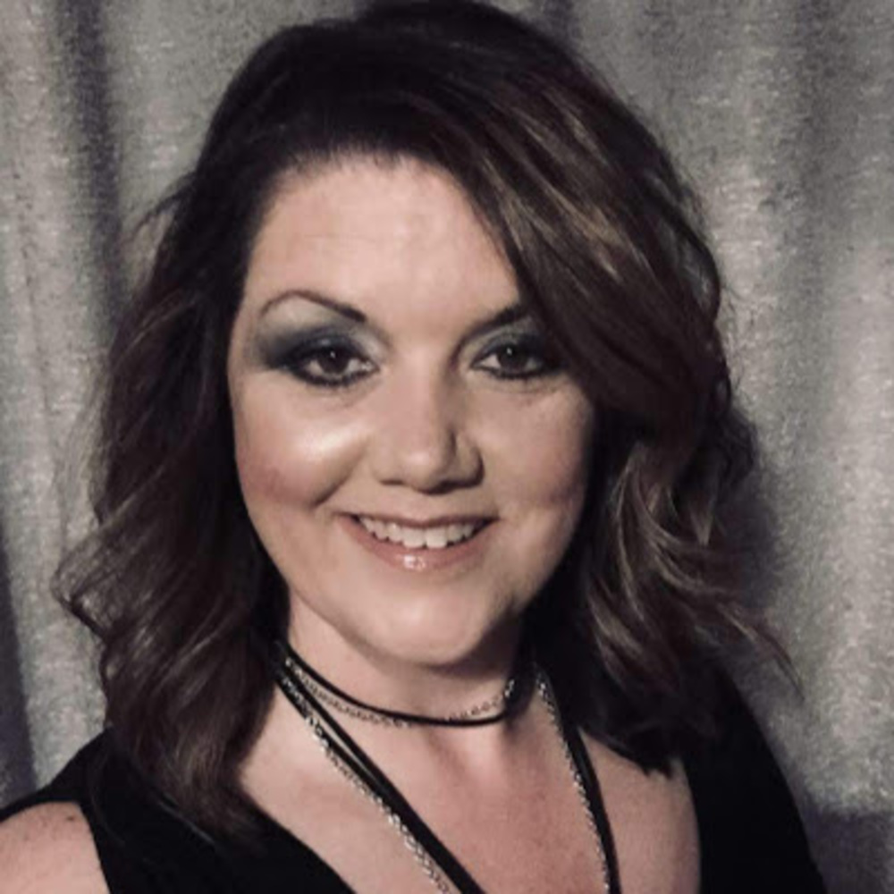 Meet your Posher, Jennie